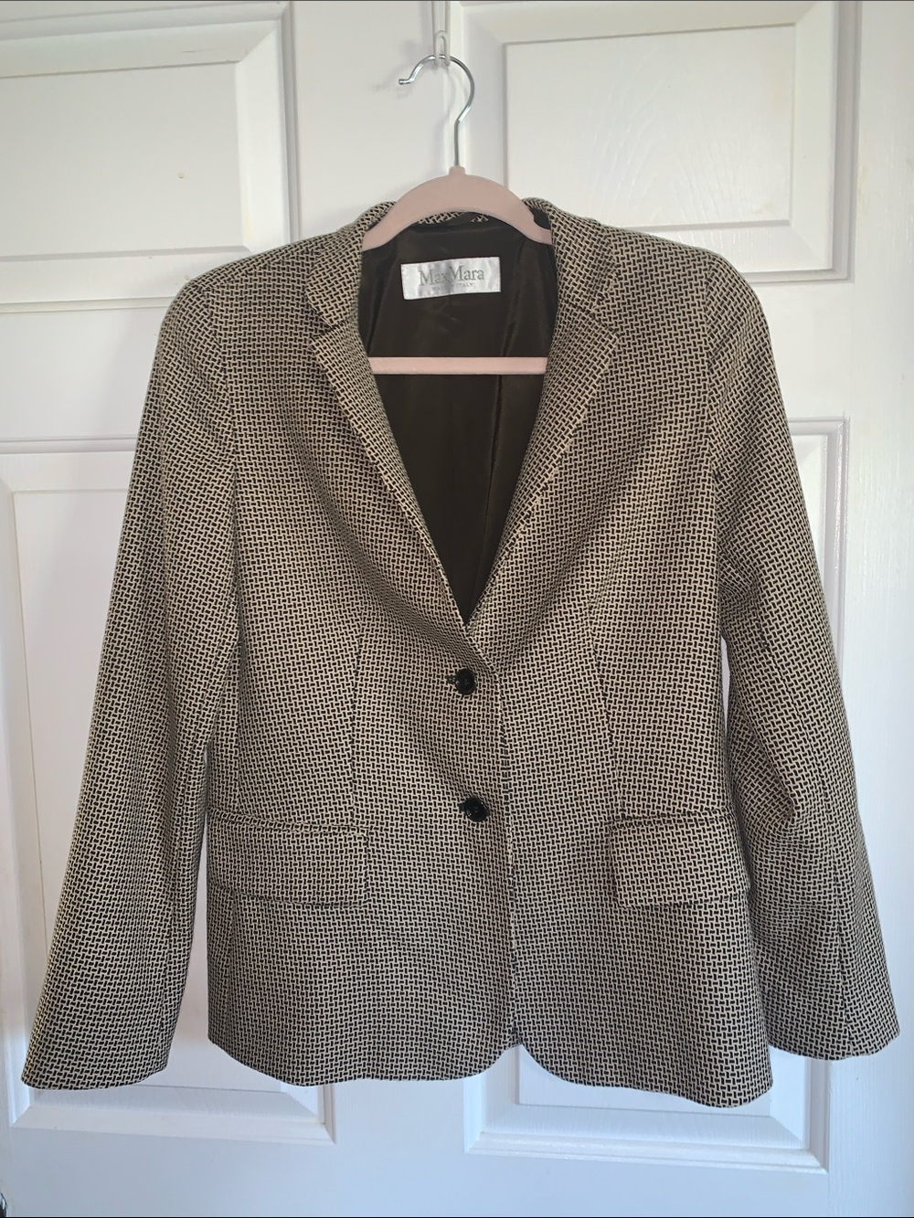 Coat - Picture 4 of 7